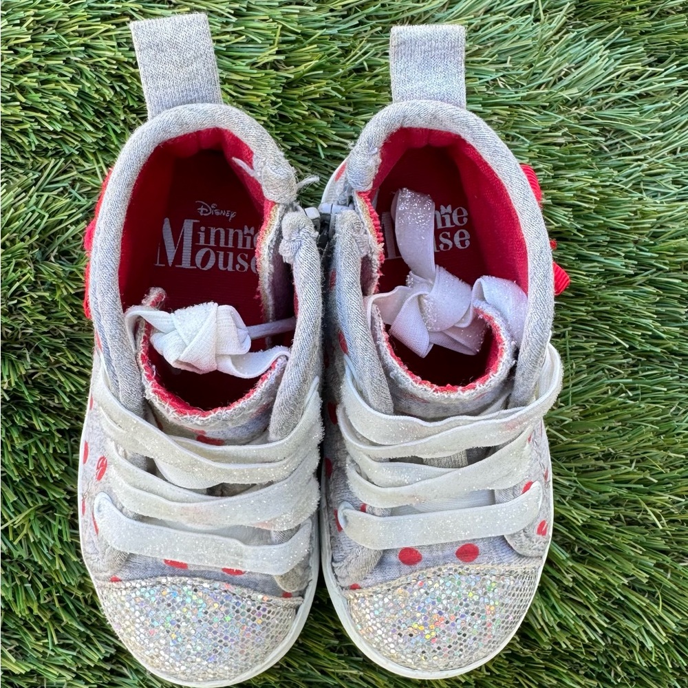 Disney Minnie Mouse Polka Dot Kids Sneakers - Gray and Red - Picture 7 of 10
